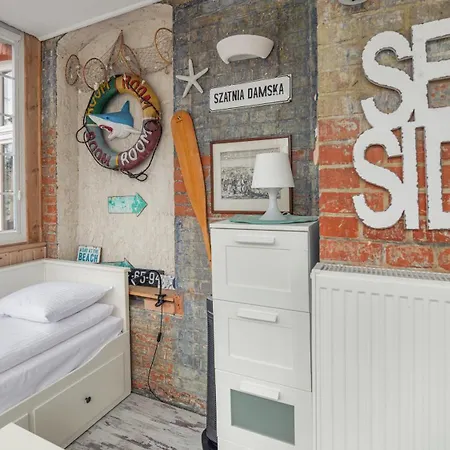 公寓 Obroncow Westerplatte 8, Sun & Snow