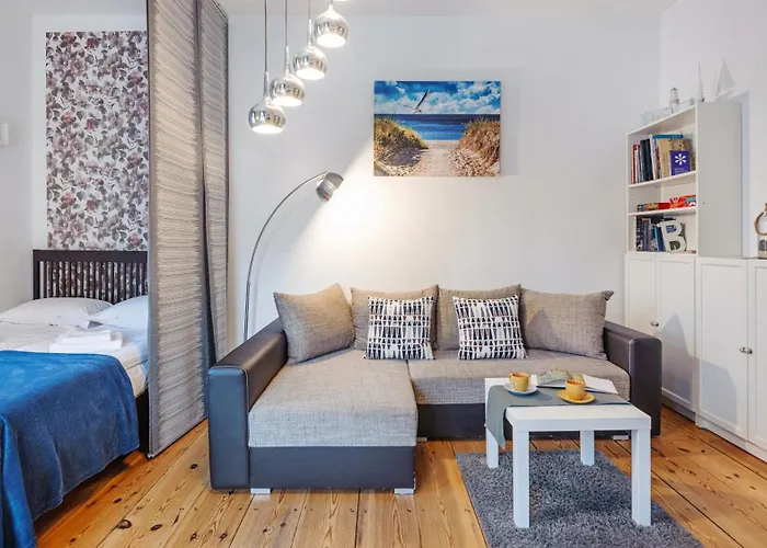 Апартаменты Obroncow Westerplatte 8, Sun & Snow *